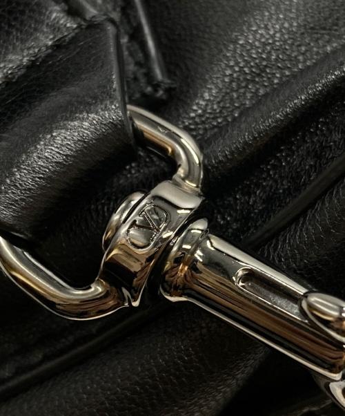 VALENTINO GARAVANI（ヴァレンティノ・ガラヴァーニ）VALENTINO GARAVANI (ヴァレンティノ・ガラヴァーニ) Vlogo Signature Shoulder Bag/Vロゴ シグネチャー ショルダーバッグ ブラックの古着・服飾アイテム