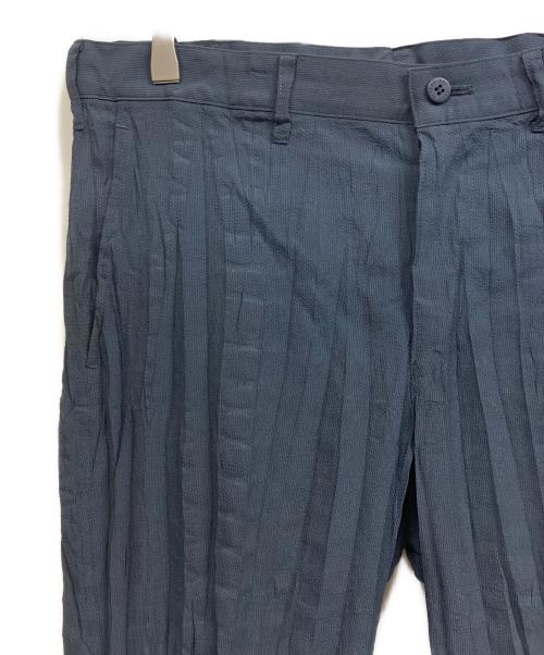 ISSEY MIYAKE MEN（イッセイミヤケメン）ISSEY MIYAKE MEN (イッセイミヤケメン) シワ加工イージーパンツ ネイビー サイズ:2の古着・服飾アイテム