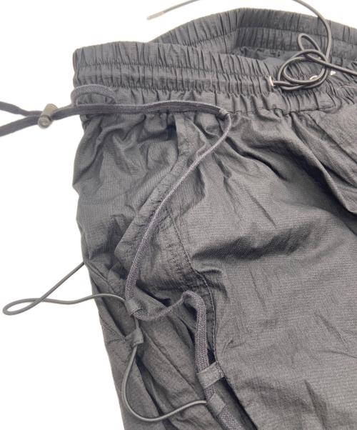 SLY（スライ）SLY (スライ) LACE UP ATHLEISURE FLARE PT ブラック サイズ:2の古着・服飾アイテム