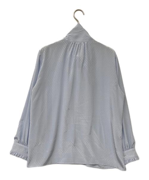 23区（ニジュウサンク）23区 (ニジュウサンク) ボウタイドット柄ブラウス ブルー サイズ:38の古着・服飾アイテム