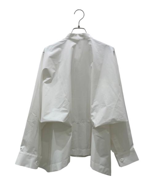 132 5. ISSEY MIYAKE（132 5. イッセイ ミヤケ）132 5. ISSEY MIYAKE (132 5. イッセイ ミヤケ) TRAPEZOID SHIRT ホワイト サイズ:3の古着・服飾アイテム