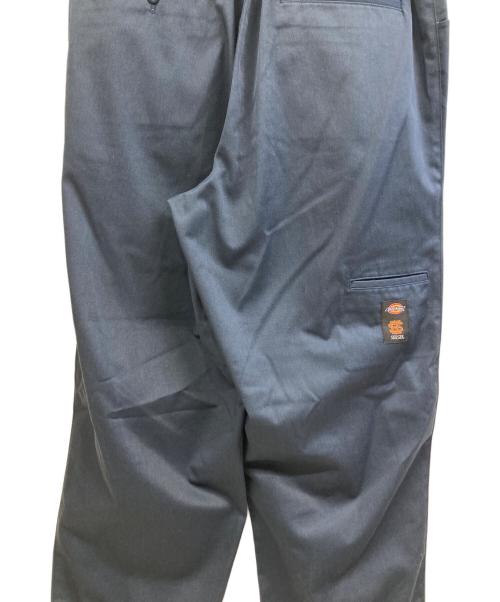 SEESEE（シーシー）SEESEE (シーシー) Dickies (ディッキーズ) BAGGY PANTS ネイビー サイズ:Lの古着・服飾アイテム