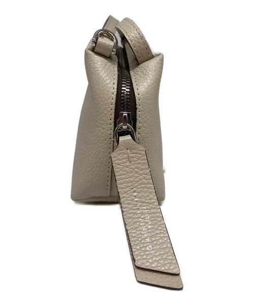 GIANNI CHIARINI（ジャンニ キアリーニ）GIANNI CHIARINI (ジャンニ キアリーニ) アリファ S アイボリーの古着・服飾アイテム