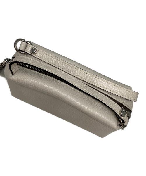 GIANNI CHIARINI（ジャンニ キアリーニ）GIANNI CHIARINI (ジャンニ キアリーニ) アリファ S アイボリーの古着・服飾アイテム