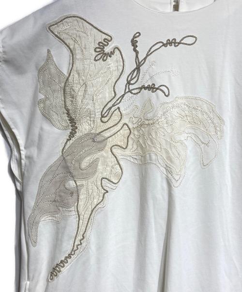 MURRAL（ミューラル）MURRAL (ミューラル) Flutter patchwork embroidered dress/フラッターパッチワーク刺繍ドレス ホワイト サイズ:2の古着・服飾アイテム