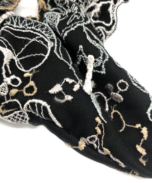 MURRAL（ミューラル）MURRAL (ミューラル) Tears flower lace scrunchie ブラックの古着・服飾アイテム