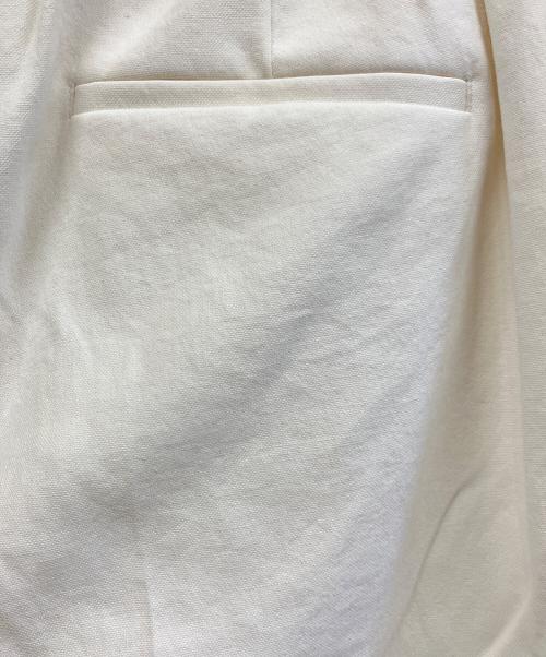 MOGA（モガ）MOGA (モガ) ドライオックスセンタープレスパンツ ホワイト サイズ:3 未使用品の古着・服飾アイテム