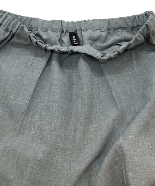 mizuiro-ind（ミズイロインド）mizuiro-ind (ミズイロインド) wide slacks/ワイドスラックス グレー サイズ:Freeの古着・服飾アイテム