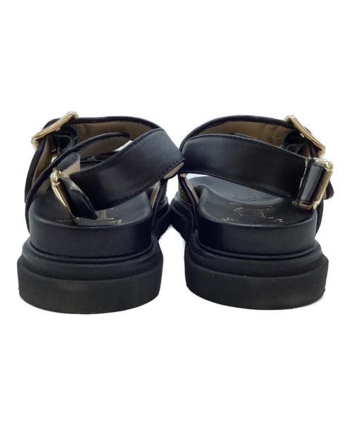 luca grossi（ルカグロッシ）luca grossi (ルカグロッシ) ラフィア ベルトサンダル ベージュ×ブラック サイズ:SIZE 36の古着・服飾アイテム