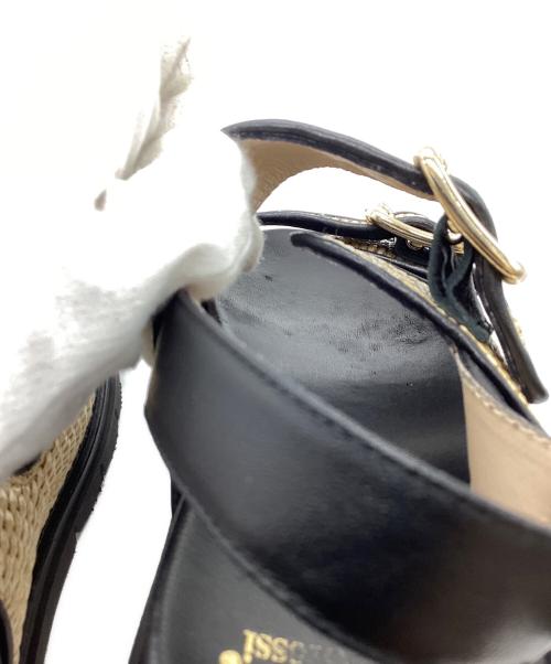 luca grossi（ルカグロッシ）luca grossi (ルカグロッシ) ラフィア ベルトサンダル ベージュ×ブラック サイズ:SIZE 36の古着・服飾アイテム