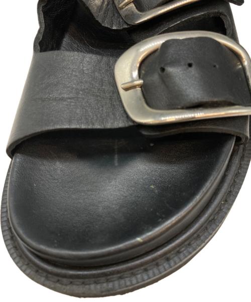 Caminando（カミナンド）Caminando (カミナンド) DOUBLE BUCKLE SANDALS ブラック サイズ:SIZE 8の古着・服飾アイテム