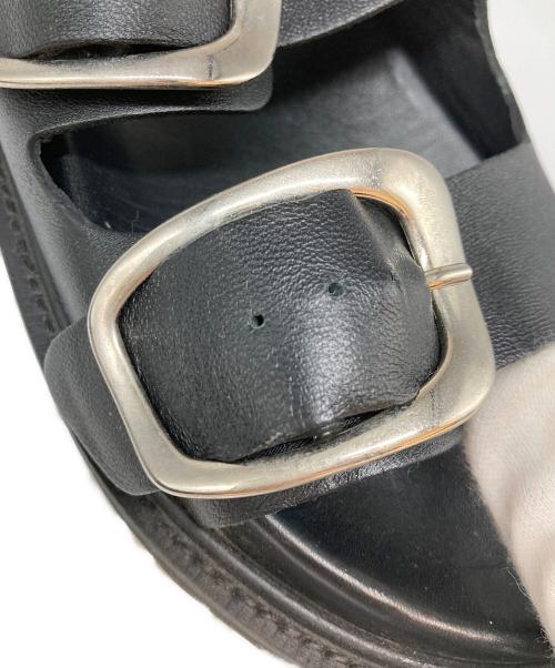 Caminando（カミナンド）Caminando (カミナンド) DOUBLE BUCKLE SANDALS ブラック サイズ:SIZE 8の古着・服飾アイテム