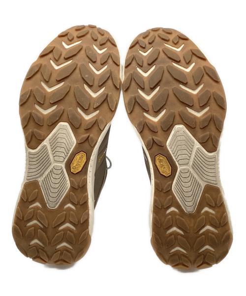 HOKA（ホカ）HOKA (ホカ) HOKA　TRANSPORT　スニーカー ブラウン サイズ:Mの古着・服飾アイテム