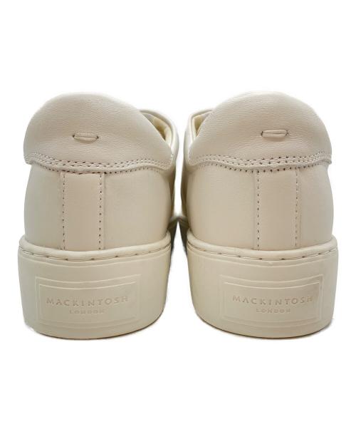 MACKINTOSH PHILOSOPHY（マッキントッシュ フィロソフィー）MACKINTOSH PHILOSOPHY (マッキントッシュ フィロソフィー) スリッポン ホワイト サイズ:SIZE 23.5cmの古着・服飾アイテム