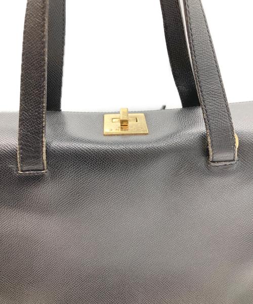 CELINE（セリーヌ）CELINE (セリーヌ) ターンロックハンドバッグ ブラックの古着・服飾アイテム
