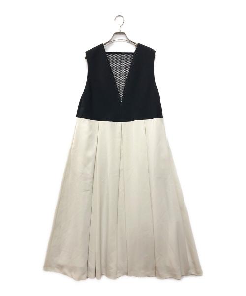 ADORE（アドーア）ADORE (アドーア) トリプルツイストワンピース ブラック×ホワイト サイズ:38の古着・服飾アイテム