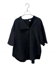 ENFOLD（エンフォルド）の古着「CIRCLE PULLOVER」｜ブラック