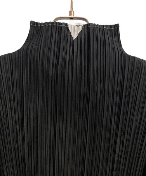 PLEATS PLEASE（プリーツプリーズ）PLEATS PLEASE (プリーツプリーズ) ハイネックプリーツブラウス ブラック×グレー サイズ:3の古着・服飾アイテム