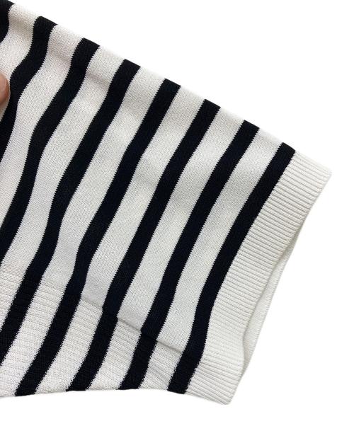 Aquascutum（アクアスキュータム）Aquascutum (アクアスキュータム) ニットT ホワイト×ブラック サイズ:8の古着・服飾アイテム