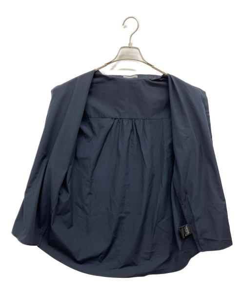 theory luxe（セオリーリュクス）theory luxe (セオリーリュクス) 26SS シャーリングフリルブラウス ネイビー サイズ:38の古着・服飾アイテム