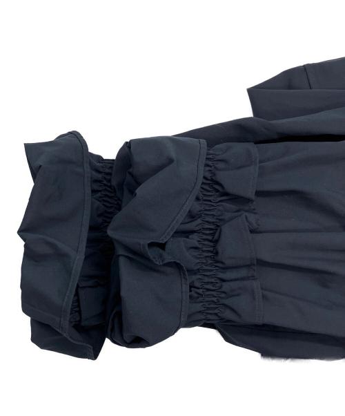 theory luxe（セオリーリュクス）theory luxe (セオリーリュクス) 26SS シャーリングフリルブラウス ネイビー サイズ:38の古着・服飾アイテム
