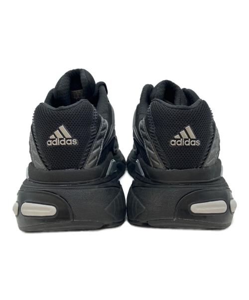 adidas（アディダス）adidas (アディダス) スニーカー ブラック サイズ:US12の古着・服飾アイテム