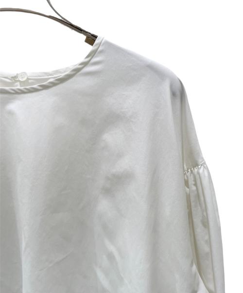 LE PHIL（ル フィル）LE PHIL (ル フィル) バックタックブラウス ホワイト サイズ:FREEの古着・服飾アイテム