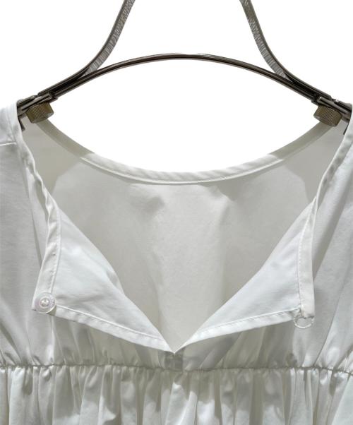 LE PHIL（ル フィル）LE PHIL (ル フィル) バックタックブラウス ホワイト サイズ:FREEの古着・服飾アイテム