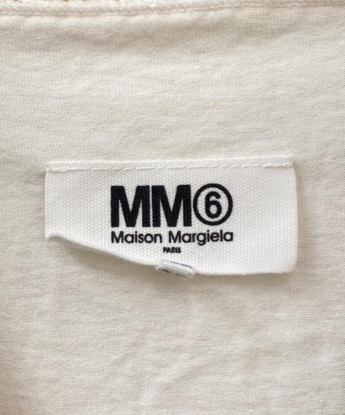 MM6 Maison Margiela（エムエムシックスメゾンマルジェラ）MM6 Maison Margiela (エムエムシックスメゾンマルジェラ) ロゴオーバーサイズニット ベージュ サイズ:XSの古着・服飾アイテム