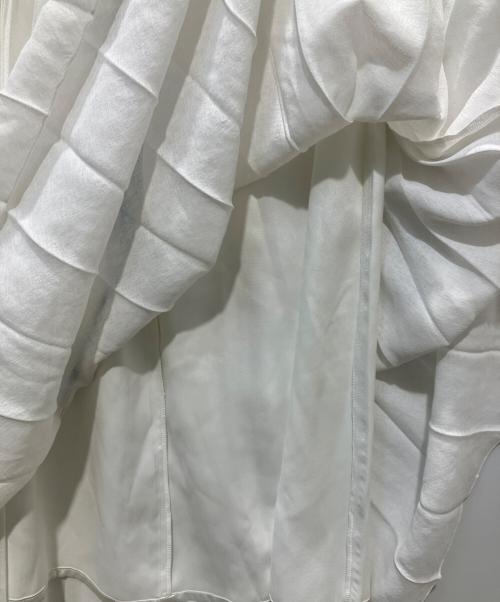 BLUE LABEL CRESTBRIDGE（ブルーレーベルクレストブリッジ）BLUE LABEL CRESTBRIDGE (ブルーレーベルクレストブリッジ) ガーゼライクツイルプリーツスカート ホワイト サイズ:36の古着・服飾アイテム