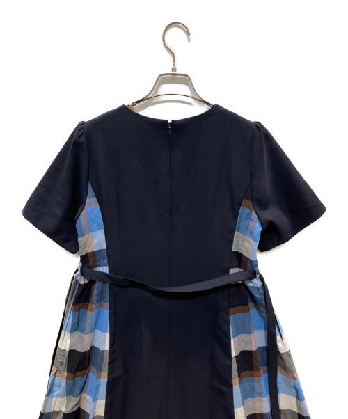 BLUE LABEL CRESTBRIDGE（ブルーレーベルクレストブリッジ）BLUE LABEL CRESTBRIDGE (ブルーレーベルクレストブリッジ) ウェザーストレッチチェックコンビドレス ネイビー サイズ:38の古着・服飾アイテム
