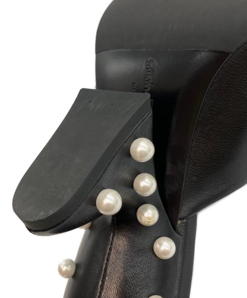 Salvatore Ferragamo（サルヴァトーレ フェラガモ）Salvatore Ferragamo (サルヴァトーレ フェラガモ) パールレザーサンダル ブラック サイズ:6 2/1の古着・服飾アイテム