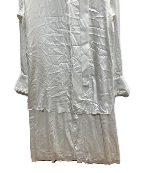 MURRAL（ミューラル）MURRAL (ミューラル) Framed embroidery wrap dress ホワイト サイズ:2の古着・服飾アイテム