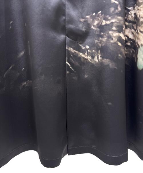 MURRAL（ミューラル）MURRAL (ミューラル) Printed Cape belt dress ブラック サイズ:2の古着・服飾アイテム