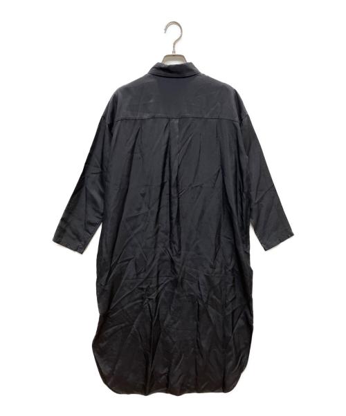 evam eva（エヴァムエヴァ）evam eva (エヴァムエヴァ) cupro silk shirts one piece ブラック サイズ:１の古着・服飾アイテム
