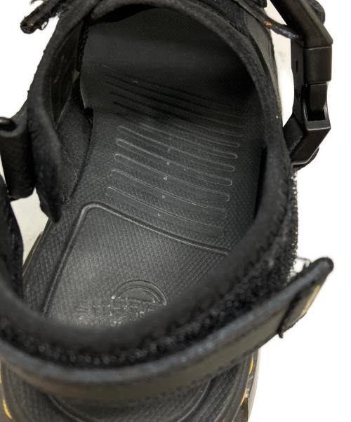 Dr.Martens（ドクターマーチン）Dr.Martens (ドクターマーチン) サンダル ブラック サイズ:23.5cmの古着・服飾アイテム