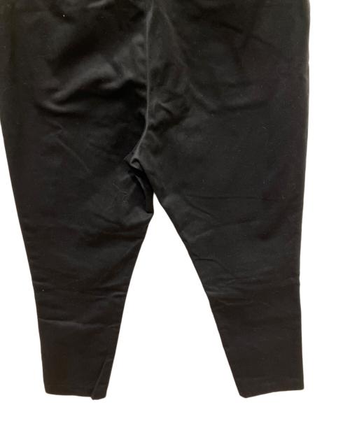 HYKE（ハイク）HYKE (ハイク) STRETCH TAPERED PANTS ブラック サイズ:2の古着・服飾アイテム