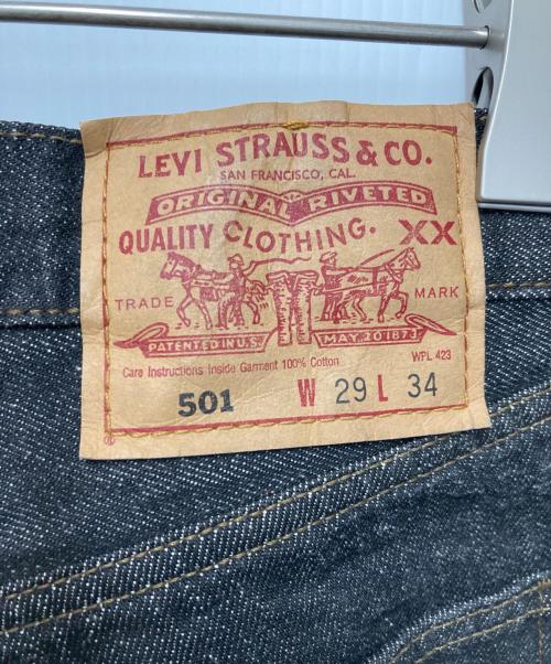 LEVI'S（リーバイス）LEVI'S (リーバイス) 00s 501先染めブラックデニム ブラック サイズ:W29×L34の古着・服飾アイテム