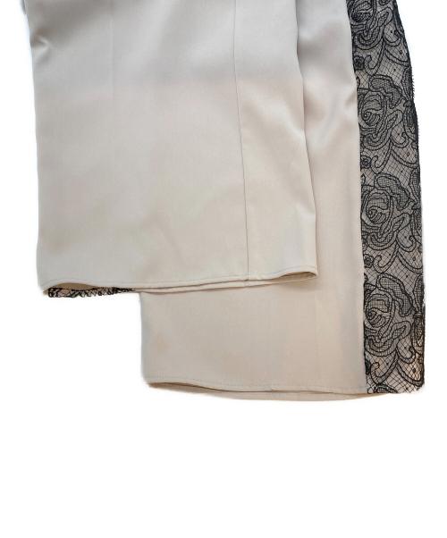 ANDRESD（アンドレスド）ANDRESD (アンドレスド) サイドレースオールインワンドレス グレージュ サイズ:SIZE M 未使用品の古着・服飾アイテム