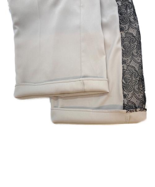ANDRESD（アンドレスド）ANDRESD (アンドレスド) サイドレースオールインワンドレス グレージュ サイズ:SIZE M 未使用品の古着・服飾アイテム