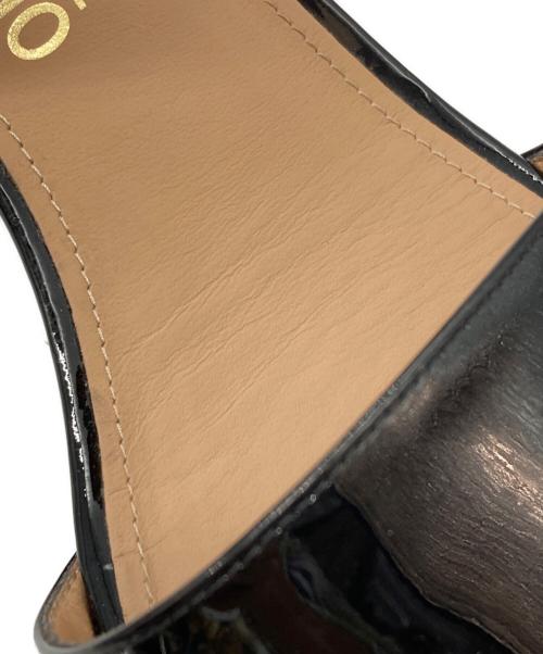 Salvatore Ferragamo（サルヴァトーレ フェラガモ）Salvatore Ferragamo (サルヴァトーレ フェラガモ) パテントレザーサンダル ブラック サイズ:SIZE 8の古着・服飾アイテム