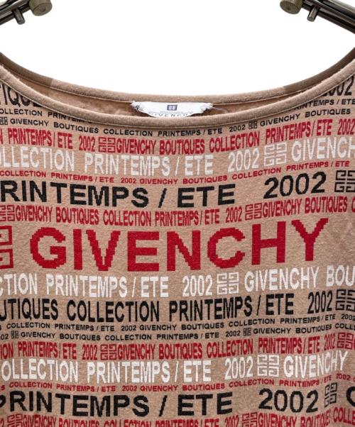 GIVENCHY BOUTIQUES（ジバンシー ブティックス）GIVENCHY BOUTIQUES (ジバンシー ブティックス) 総柄カットソー ベージュ サイズ:Mの古着・服飾アイテム