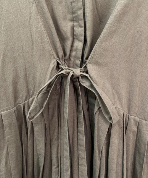 Curensology（カレンソロジー）Curensology (カレンソロジー) コットンリネンプリーツロングシャツ ブラウン サイズ:Fの古着・服飾アイテム