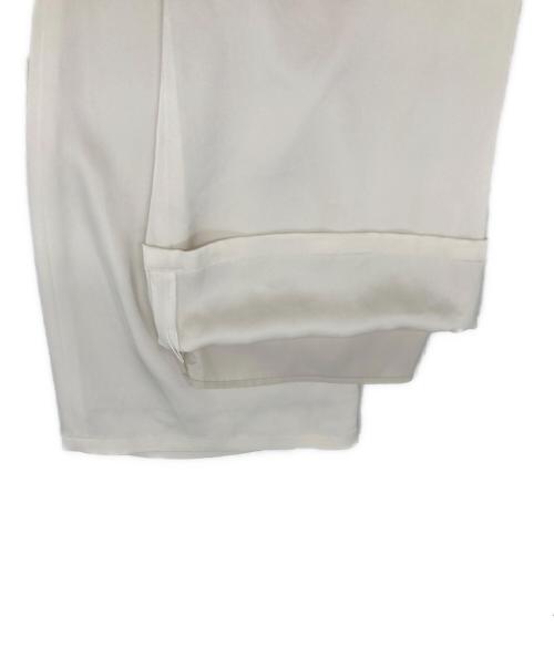 Noble（ノーブル）Noble (ノーブル) ルナサテンナローフレアタックパンツ ホワイト サイズ:SIZE 36の古着・服飾アイテム