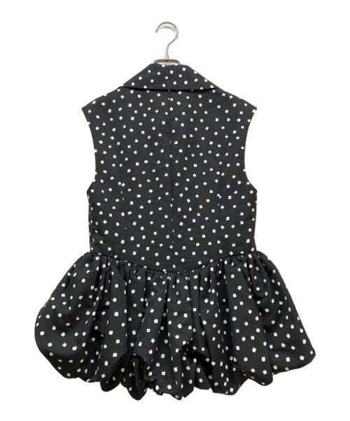 cygne（シーニュ）cygne (シーニュ) ドット柄フリル付きバルーンスリーブベスト ブラック サイズ:SIZE 0の古着・服飾アイテム