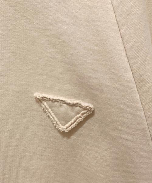 PRADA（プラダ）PRADA (プラダ) 半袖スウェット ベージュ サイズ:Sの古着・服飾アイテム