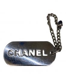 CHANEL（シャネル）の古着「ロゴドックチャーム」
