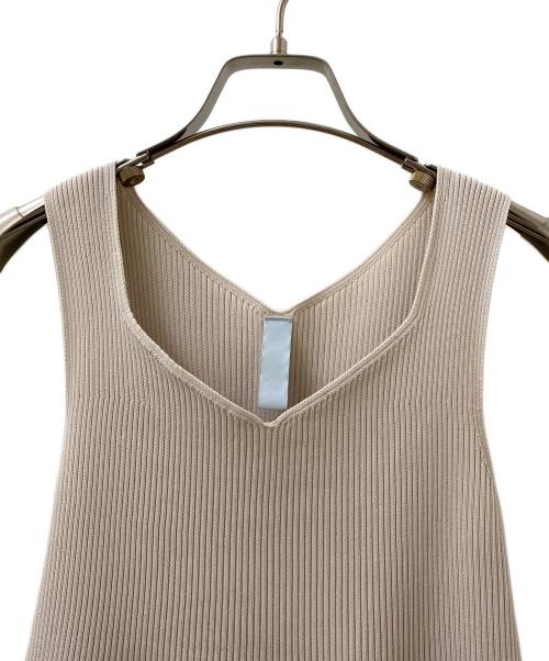 CFCL（シーエフシーエル）CFCL (シーエフシーエル) POTTERY SLEEVELESS TOP ベージュ サイズ:Freeの古着・服飾アイテム