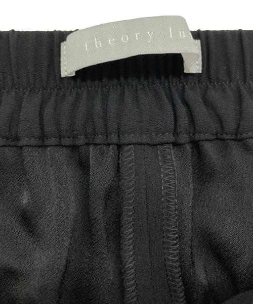 theory luxe（セオリーリュクス）theory luxe (セオリーリュクス) バックサテンワイドパンツ ブラック サイズ:SIZE 42の古着・服飾アイテム