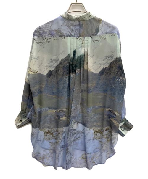 ADORE（アドーア）ADORE (アドーア) ランドスケーププリントブラウス ブルー サイズ:38 未使用品の古着・服飾アイテム